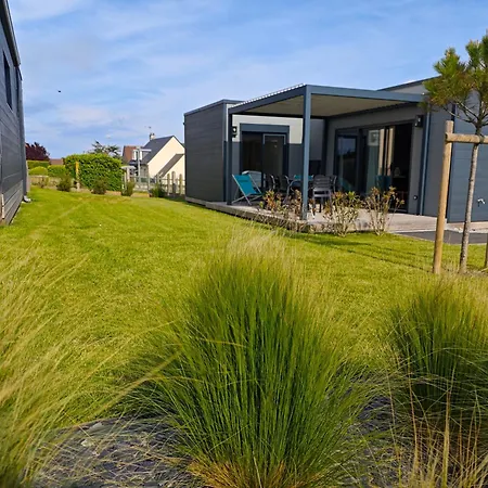 Belle - A 300m De La 